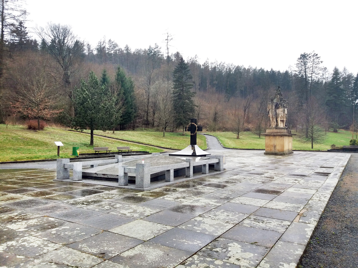 památník obětem nacismu v Javoříčku