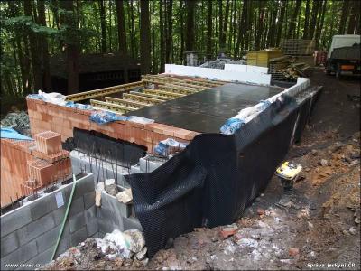 Stavba nové provozní budovy Javoříčských jeskyní