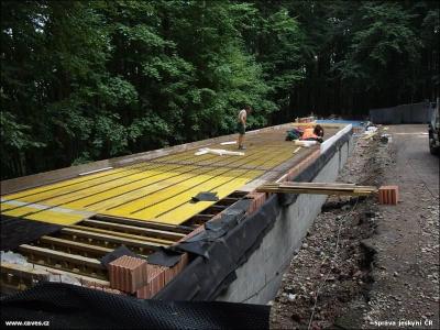 Stavba nové provozní budovy Javoříčských jeskyní